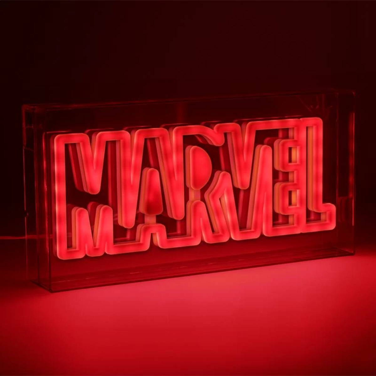 Marvel – Lampka Neon LED „Logo Marvel”, 30 cm - obrazek 3